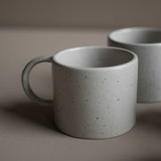 Becher Mug (large), mole dot